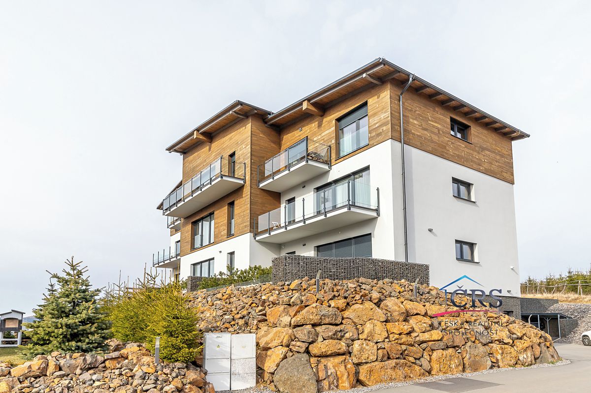 Prodej bytu 3+kk 66 m²